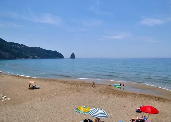 Yannis On The Of Agios Gordios In Corfu Appartamento *